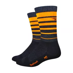 Defeet Classico with orange stripes