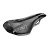 Vue oblique de la selle Latus CL 145g