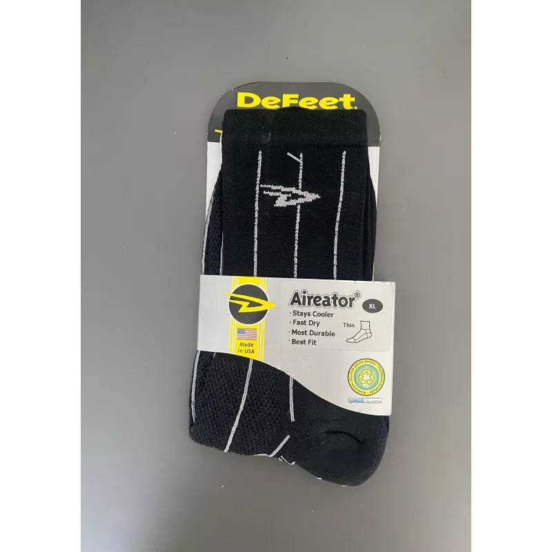 DeFeet Aireator Pinstripe Black Socks – Velo-Perso Exclusive | Last Pairs