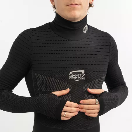 Spatz BASEZ 2 black baselayer – chest detail with roll-neck and hands in thumb loops