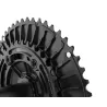 Détail des plateaux QO RACE usinés CNC BCD 110x4, finition noire mate, design aérodynamique et rigide