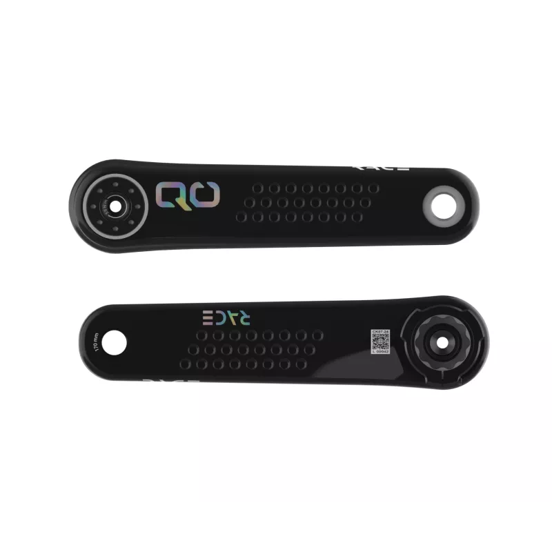 Manivelles carbone QO RACE avec logo holographique et usinage précis, axe 29 mm DUB compatible.