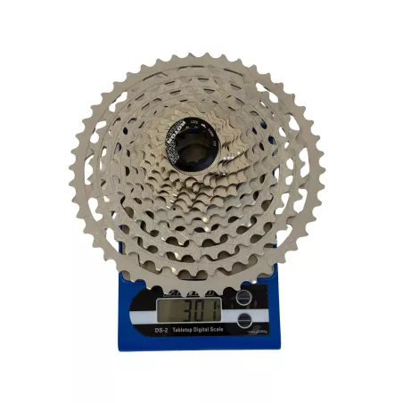 Cassette Rotor UNO 12 vitesses 11/46 sur balance à 301g photo velo-perso.com
