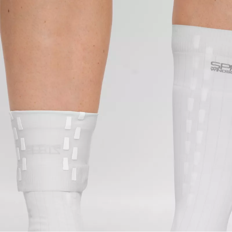 detail grippers internes couvre chaussures velo aero Spatzwear Windsock PRO maintien jambe