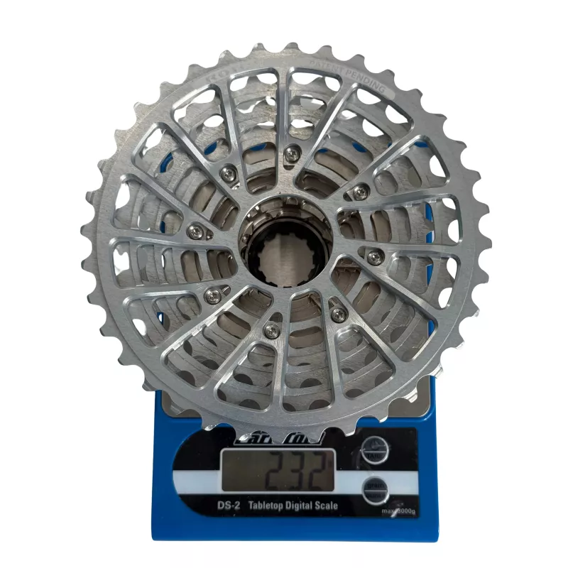 Cassette Rotor Uno 11/36 sur balance à 232g
