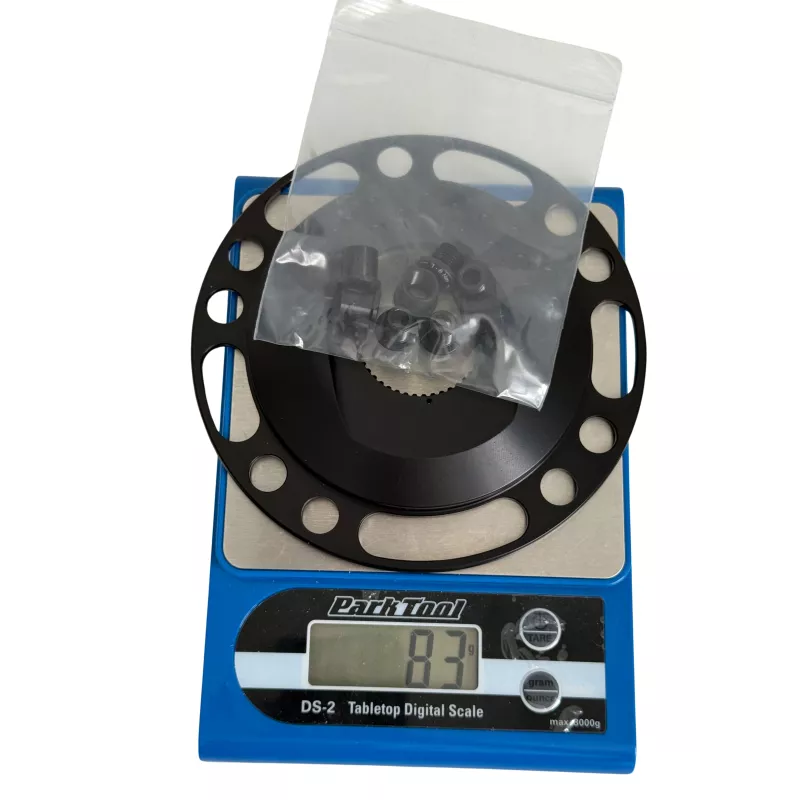 QO Race BCD110x4 spider with complete chainring bolt kit, verified weight 83 g