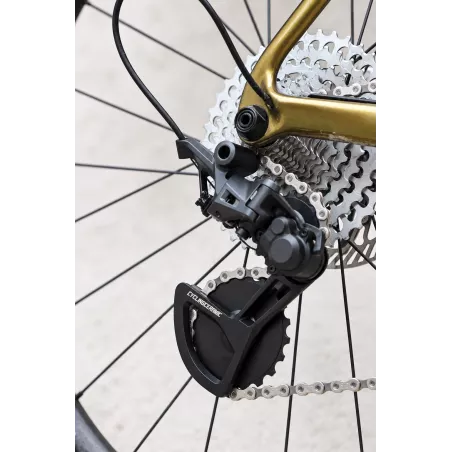Matte black CyclingCeramic pulley cage for Shimano GRX gravel bike