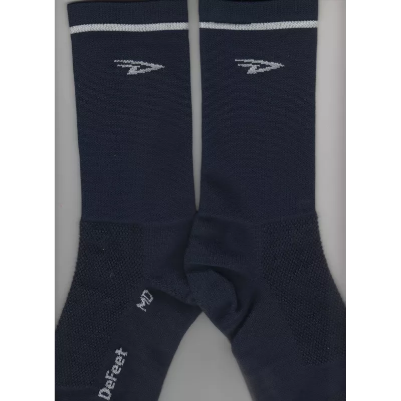Chaussettes Defeet Aireator 6" Hi Top bleu marine