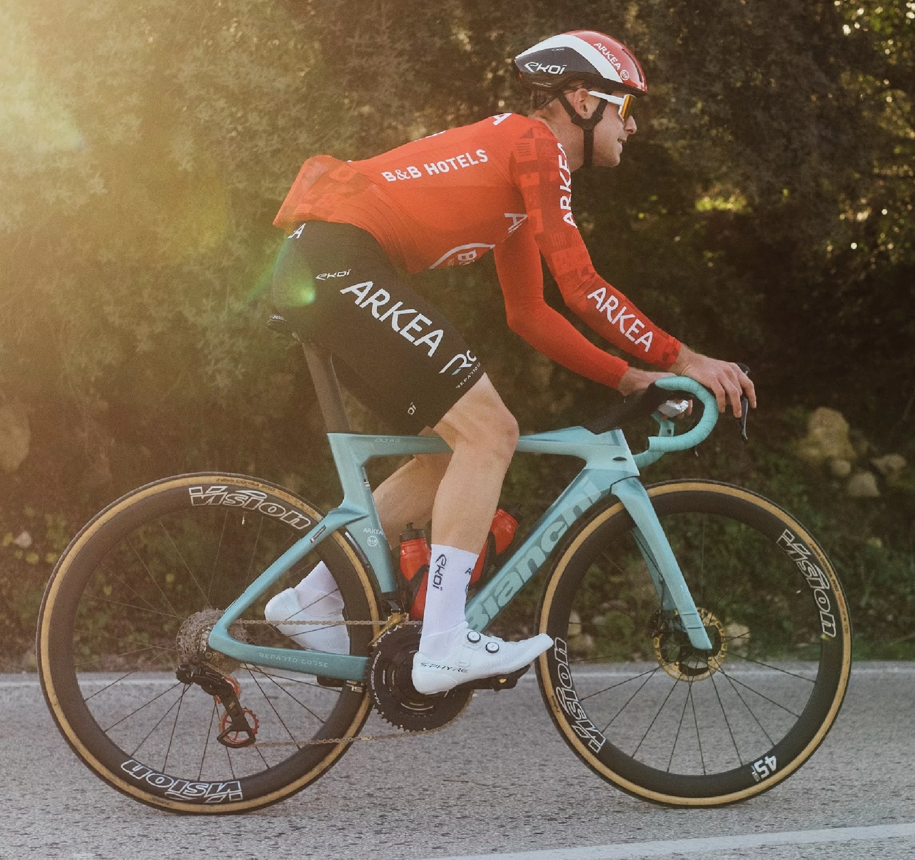 Coureur Arkéa équipé d'une chape CyclingCeramic Race sur transmission Shimano