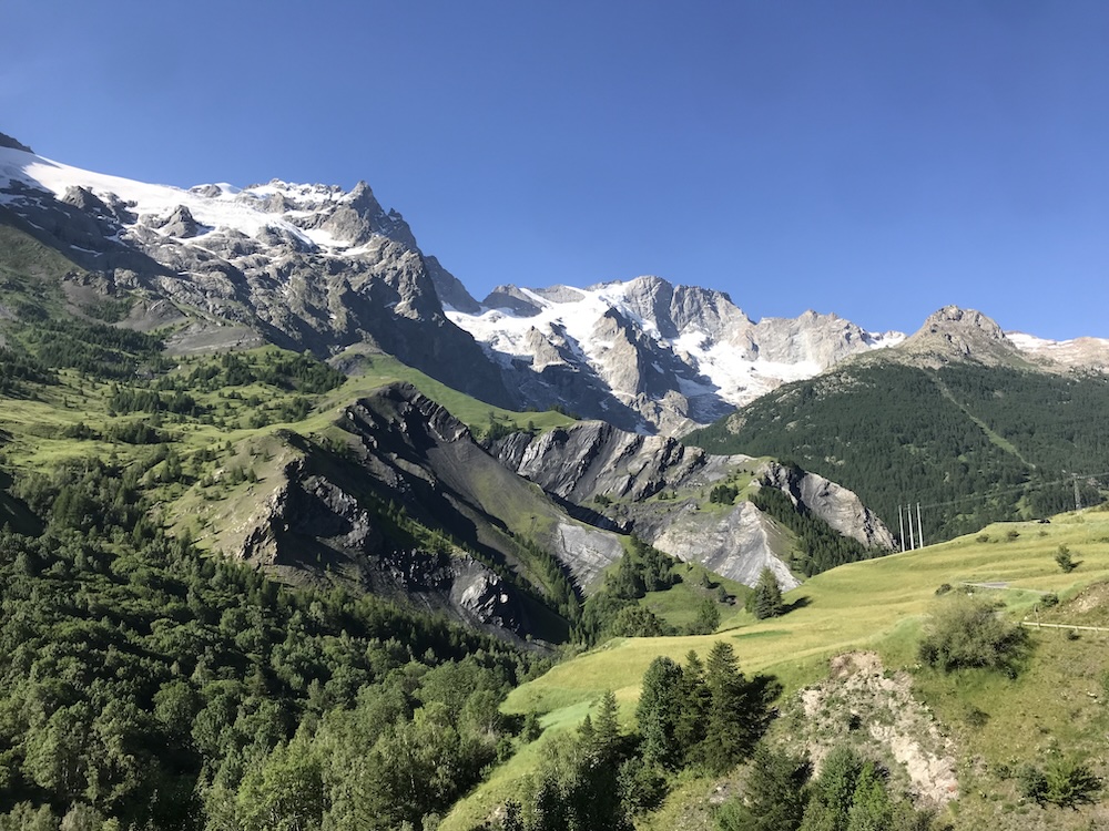 Descente : arrivée vers La Grave, tunnels