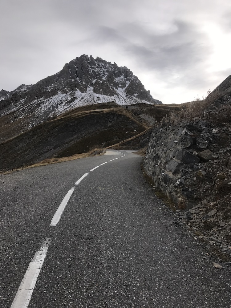 Galibier : lacets au-dessus de Plan Lachat (1)