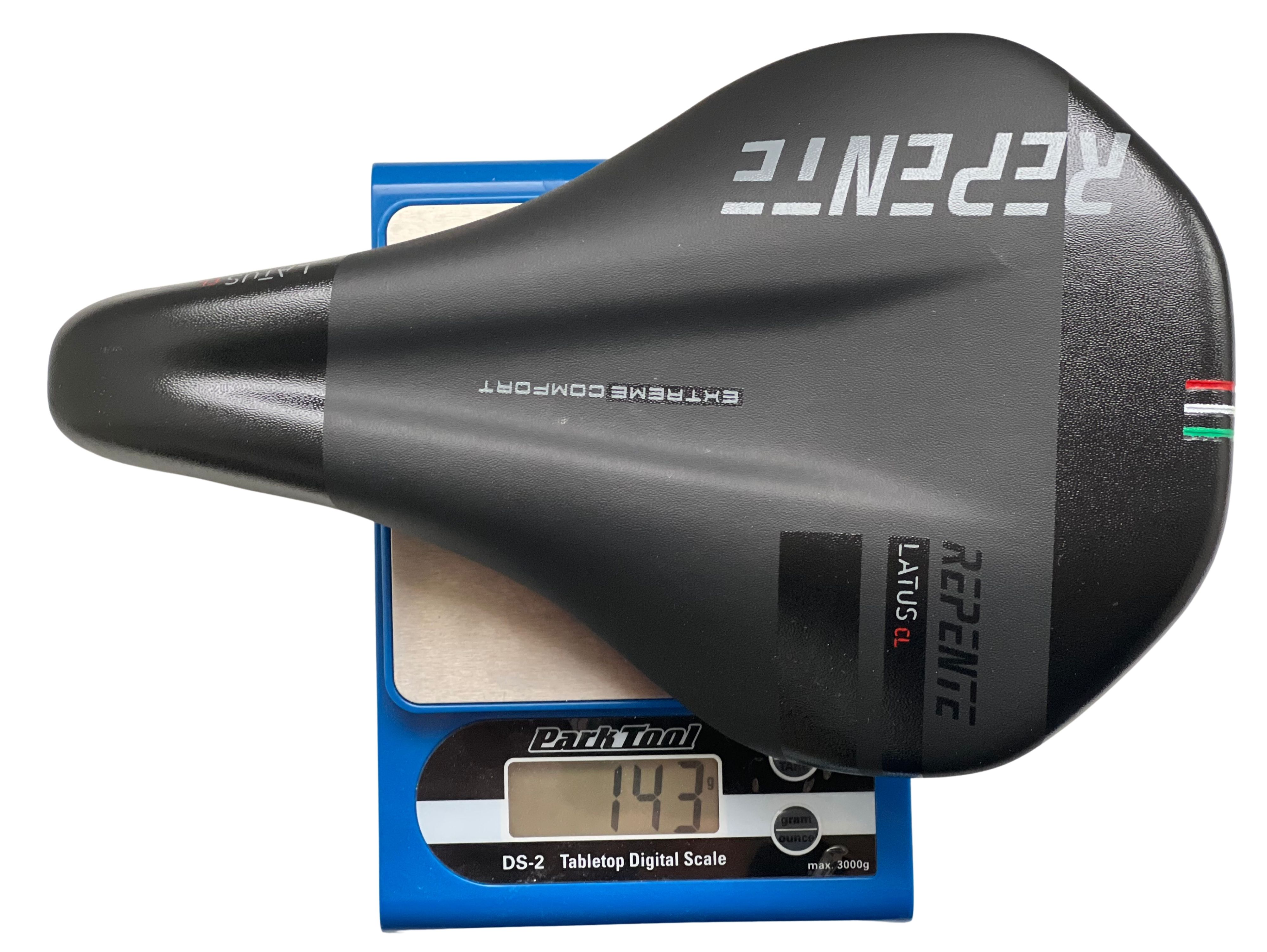 selle vélo route Repente Latus CL carbone 152 mm poids 143 g ultralégère haut de gamme selle vélo route Repente Latus CL carbone 152 mm poids 143 g ultralégère haut de gamme