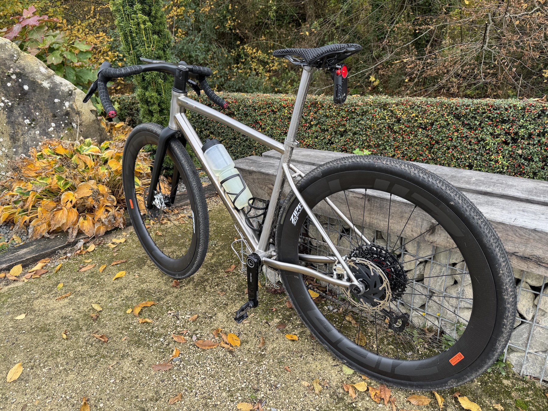 Gravel CHIRU Allure : détail en conditions réelles