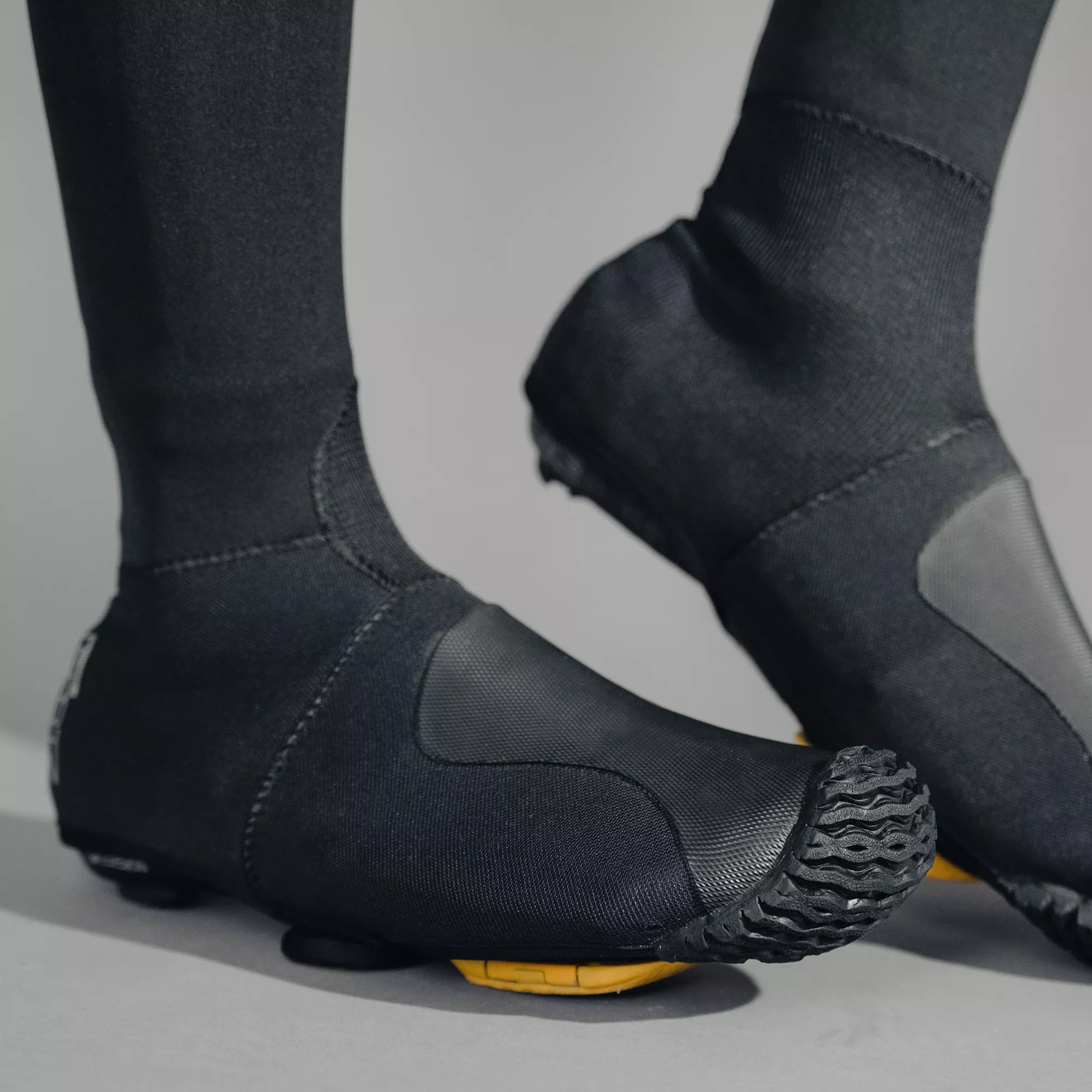 Spatzwear TUFR v1 — tout-terrain robuste, embout protecteur, usage gravel boueux